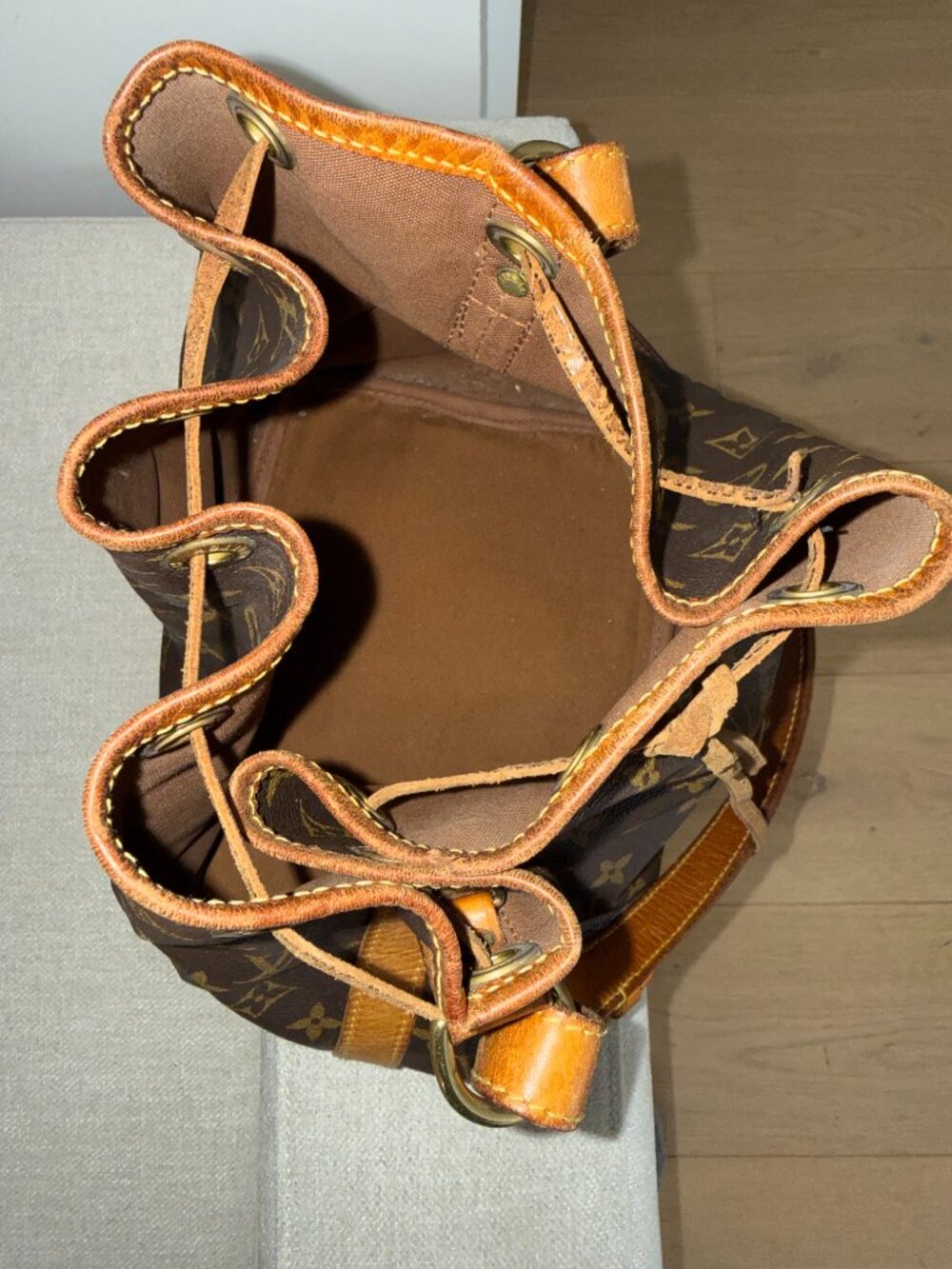 Louis Vuitton- NOE PETIT MONOGRAM- The OG Gently LOVED! - Picture 5 of 5